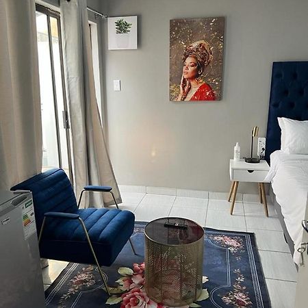בוקסבורג Willow Guest House מראה חיצוני תמונה