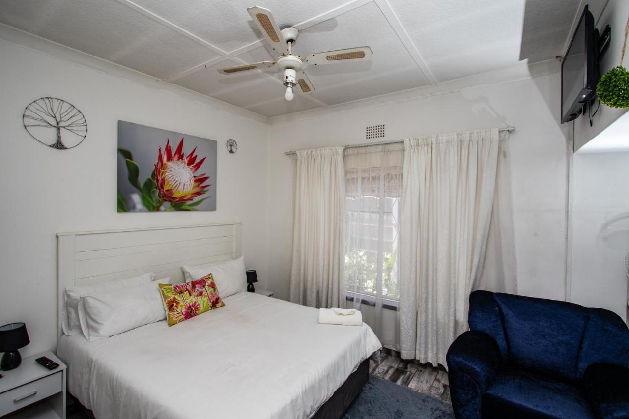 בוקסבורג Willow Guest House מראה חיצוני תמונה