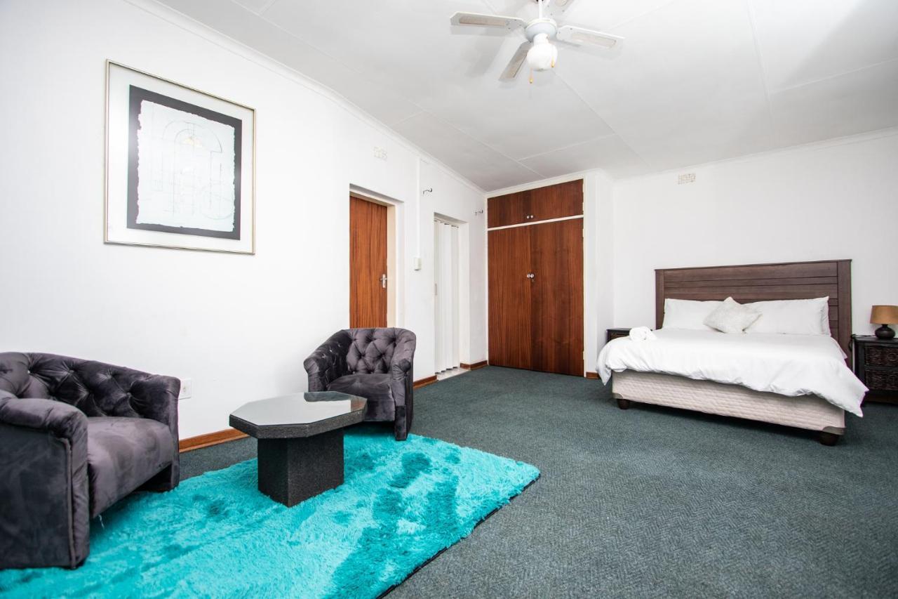 בוקסבורג Willow Guest House מראה חיצוני תמונה