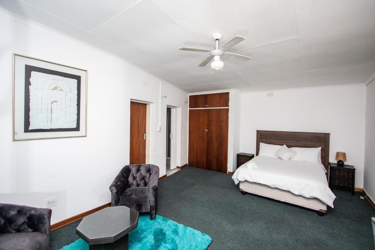 בוקסבורג Willow Guest House מראה חיצוני תמונה