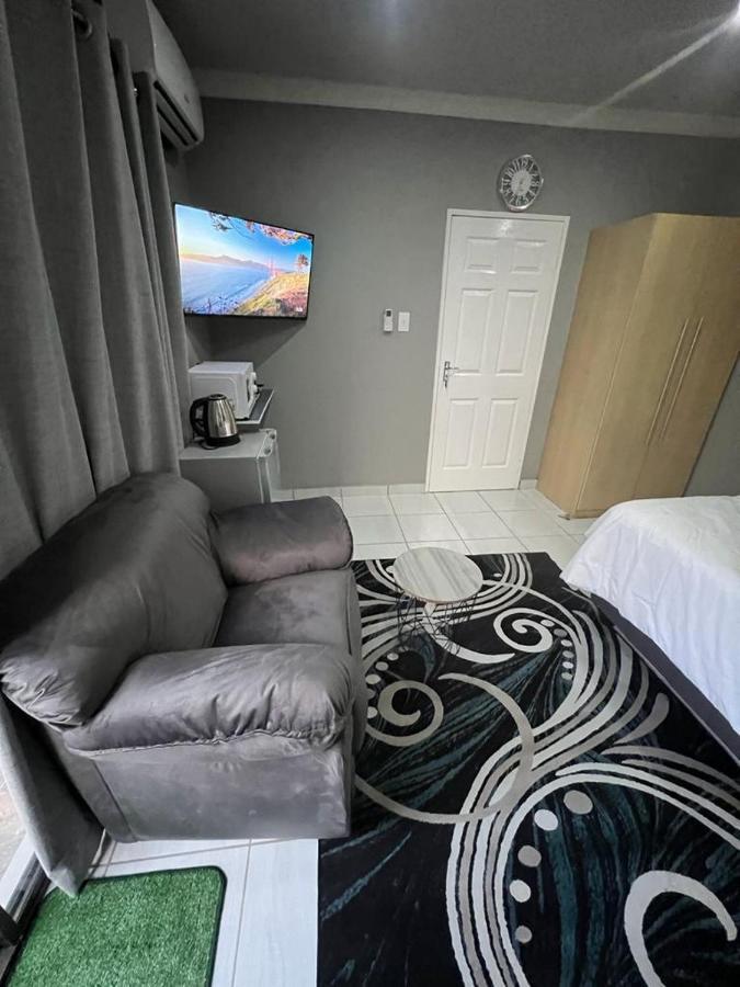 בוקסבורג Willow Guest House מראה חיצוני תמונה