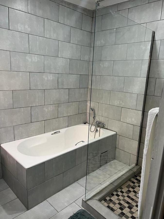 בוקסבורג Willow Guest House מראה חיצוני תמונה