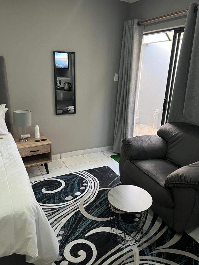 בוקסבורג Willow Guest House מראה חיצוני תמונה